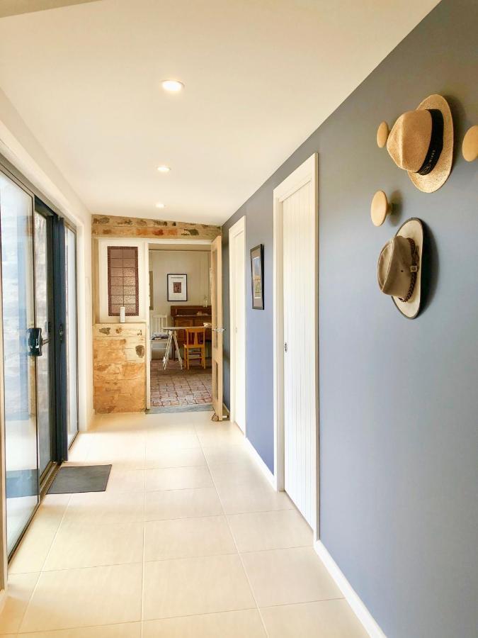 Villa Benny'S Retreat Luxury Bushland Escape Clare Exterior foto