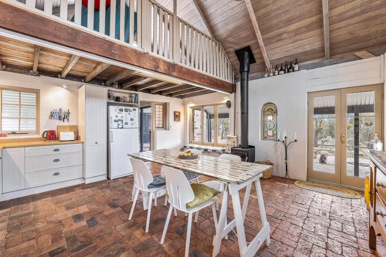 Villa Benny'S Retreat Luxury Bushland Escape Clare Exterior foto